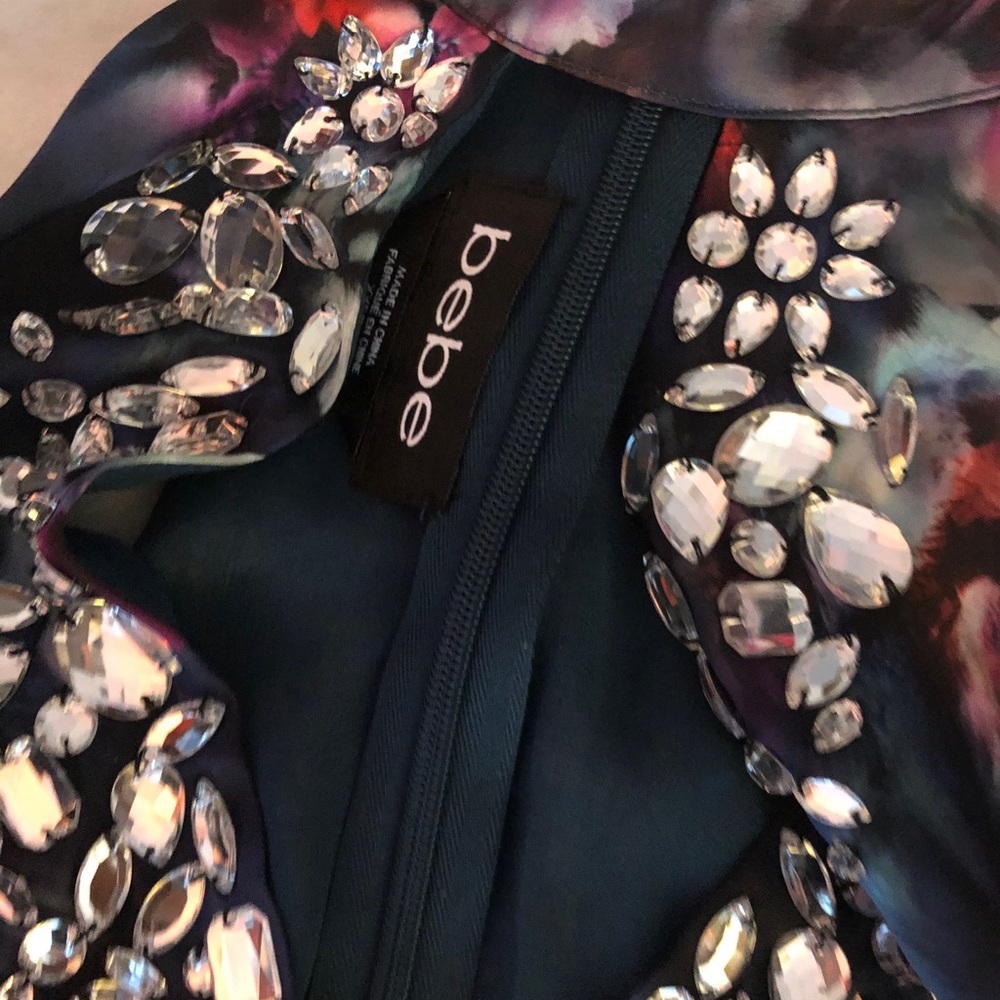 Bebe flowy top - Picture 2 of 3